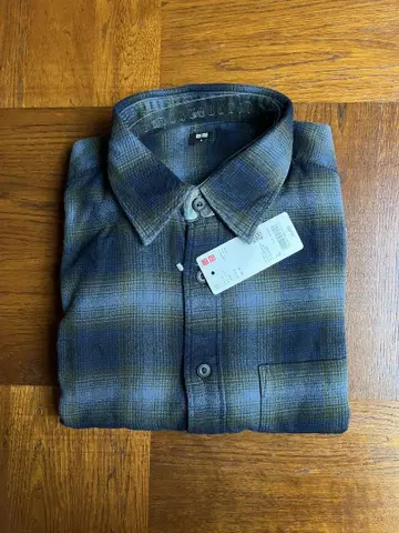 새상품 미사용 유니클로 옴브레 체크 플란넬 셔츠