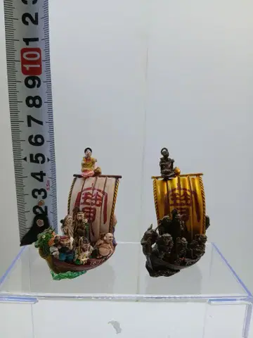 신화 테마 배 피규어 2체 세트