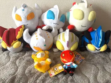 울트라맨 봉제 인형 묶음 판매