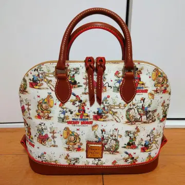 Dooney & Bourke 디즈니 대연주회 사첼백 새상품, 미사용