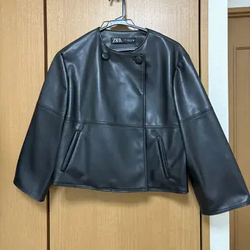 ZARA 페이크 레더 자켓 블랙 검정 자라 XS 사이즈