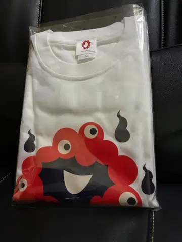 미야쿠미야쿠 캐릭터 T셔츠 XL 화이트