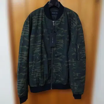 새상품 ZARA MAN 자라 MA-1 아우터 자켓 카모플라쥬 XL