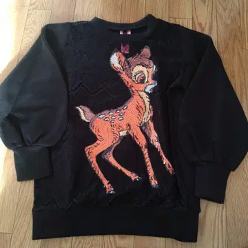 아차츄무 밤비 스팽글 맨투맨 트레이닝복