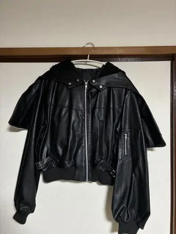 [미사용에 가까운] 인조 가죽 N2B HARE 하레