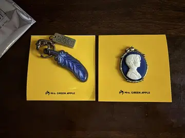 미세스 그린애플 바벨 가챠 카메오 깃털 키링 와카이