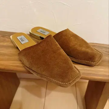 르 탈롱 그리세 가죽 와이드 스퀘어 슬리퍼 카멜 XL