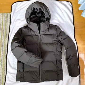 UNIQLO 남성용 후드 부착 다운 자켓 M 블랙