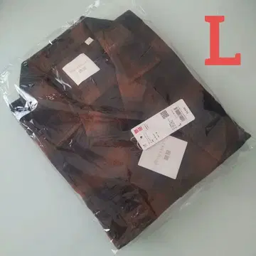유니클로 x JW ANDERSON 브러쉬드 코튼 오버 사이즈 셔츠