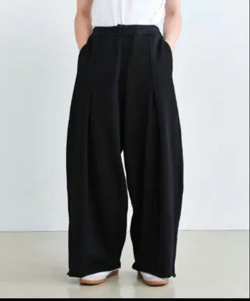 sinss Wide straight sweatpants