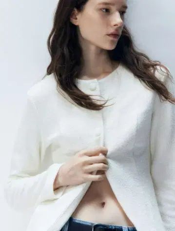 새상품급 완판 H&M 에이치앤엠 허리 쉐이프 가디건 페플럼
