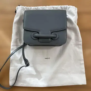 새상품급 VASIC 숄더백
