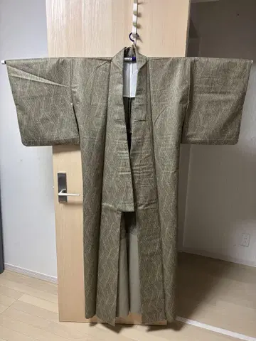 [ 새상품급 ] 기모노 카키 코몬