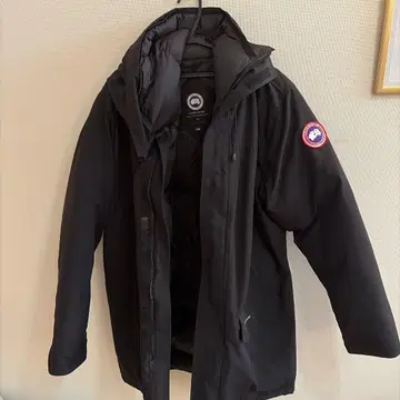 Canada Goose 블랙 다운 자켓 XL