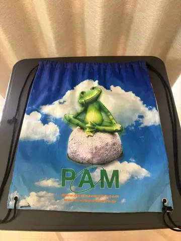 P.A.M perks and mini 팜 스토어 한정판 냅색