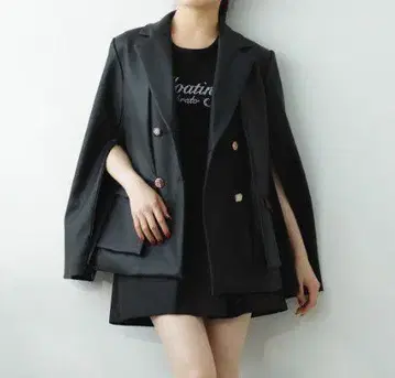 더블 버튼 케이프 테일러드 자켓 블랙