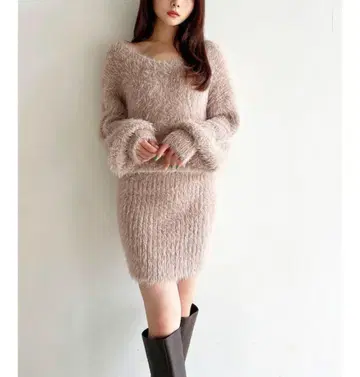 RESEXXY 퍼 느낌 미니 원피스 핑크