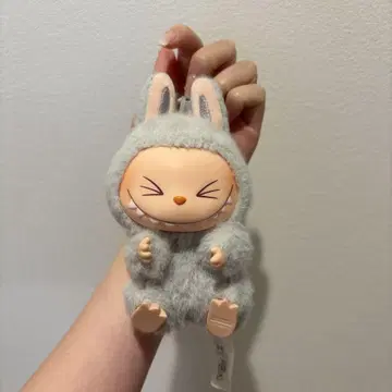 팝마트 Labubu 러브브 HEHE