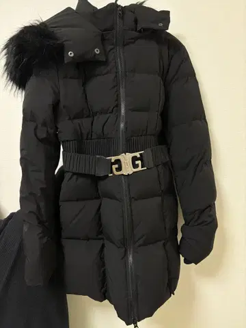 gyda 다운 블랙 2023년