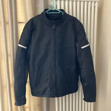 Dainese SAINT LOUIS 블랙 가죽 라이더 자켓