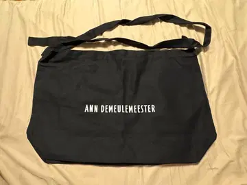 ANN DEMEULEMEESTER 블랙 토트백 헝겊 가방