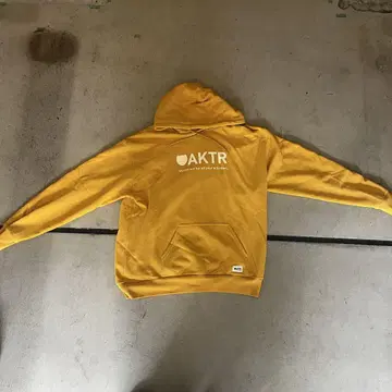 AKTR 후드티