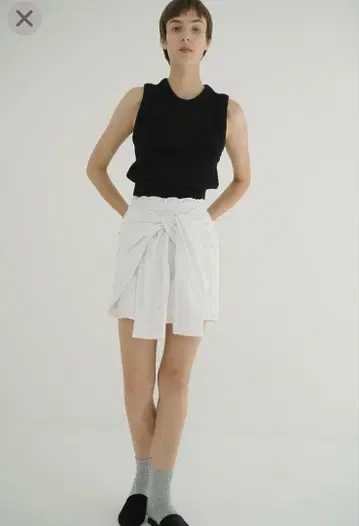 택 포함 새상품 CLANE SHIRT DETAIL SHORT PANTS