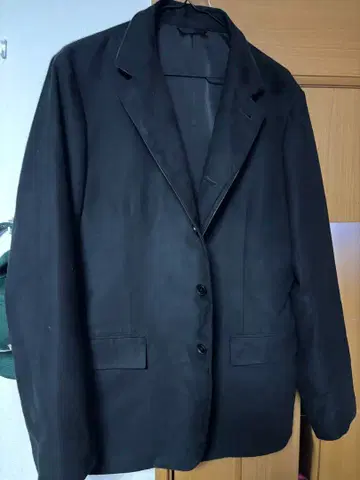 Calvin Klein 블랙 테일러드 자켓