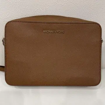 MICHAEL KORS 브라운 미니 숄더백