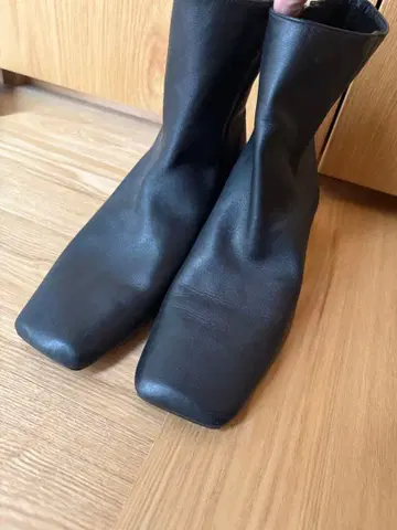 ZARA 숏부츠