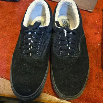 VANS 블랙 스웨이드 스니커즈