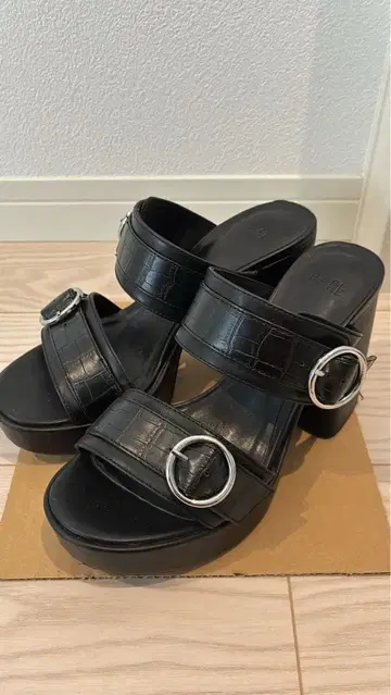 HARE 힐 블랙