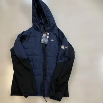 새상품 남성용 MReebok 후드 부착 다운 자켓 네이비/블랙