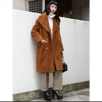 EMODA 에모다 테디베어 충전솜 빅 칼라 보아 롱 코트