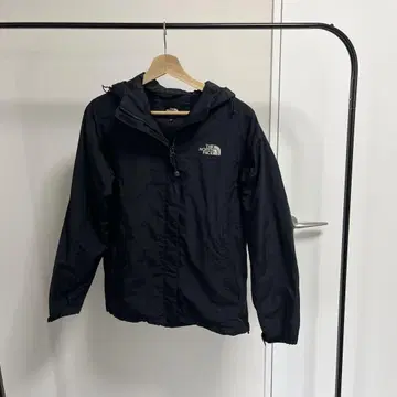 The North Face 블랙 마운틴 파카