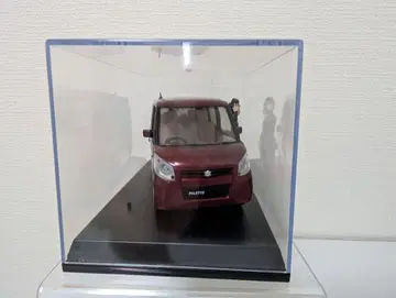 와인 레드 팔레트 컬러 샘플 미니카 피규어 포함