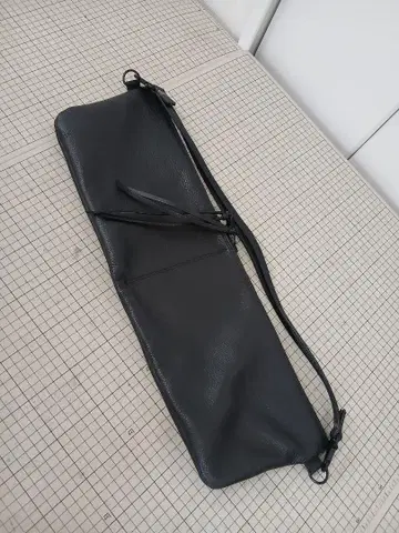 소가죽 숄더백 어패럴 샘플 미사용