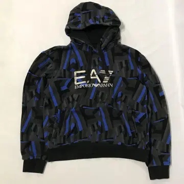 엠포리오 아르마니 EA7 후드티 올 패턴 블랙 블루