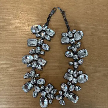 ZARA 자라 크리스탈 목걸이