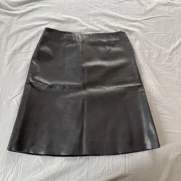 A.P.C. 빈티지 가죽 스커트 A라인 네이비