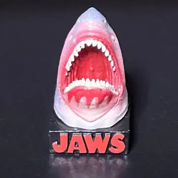 JAWS 피규어