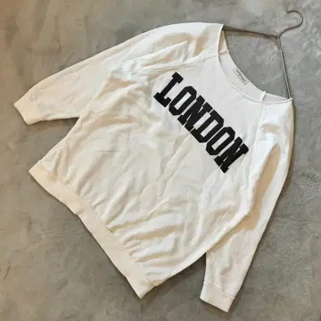 Defige by durer 맨투맨 F 화이트 LONDON 로고