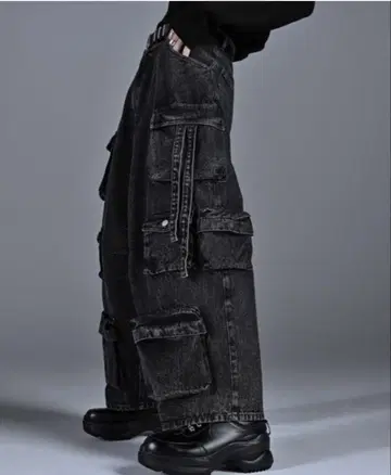 ADRER parachute cargo pants / 카고 팬츠