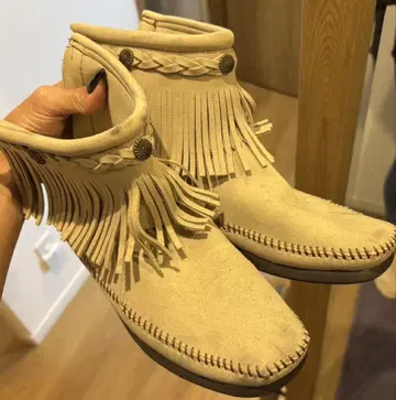 MINNETONKA 스웨이드 부츠
