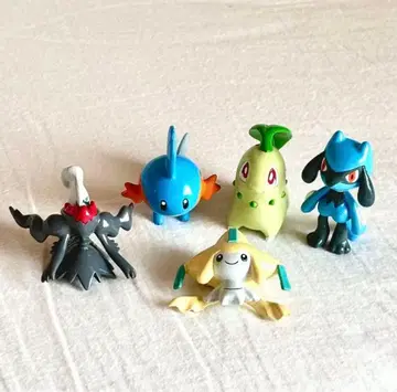 포켓몬 몬코레 치코리타 미즈고로우 지라치 리오르 다크라이