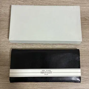 가죽 장지갑 블랙 카드 포켓 부착