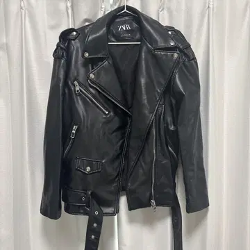ZARA 블랙 라이더 자켓