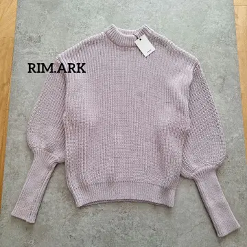 새상품 RIM.ARK 림아크 볼륨 슬리브 니트
