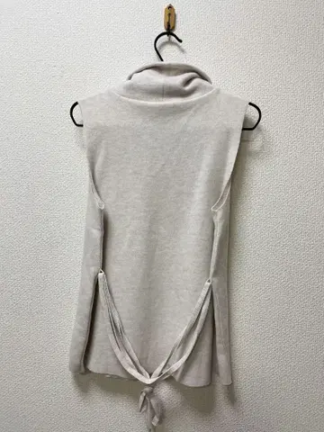 ZARA 슬리브리스 하이넥 니트 L 베이지