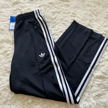 [ 택 포함 새상품 ] 아디다스 파이어버드 루즈 트랙 팬츠 블랙